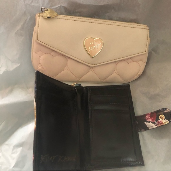 2 Betsy Johnson wallets - Picture 2 of 2